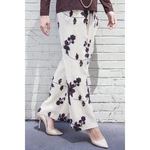 Wrap Front Full Elastic Gauze Pants - Beige